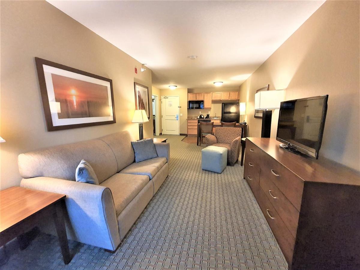 Amerivu Inn And Suites - Chisago City Екстериор снимка