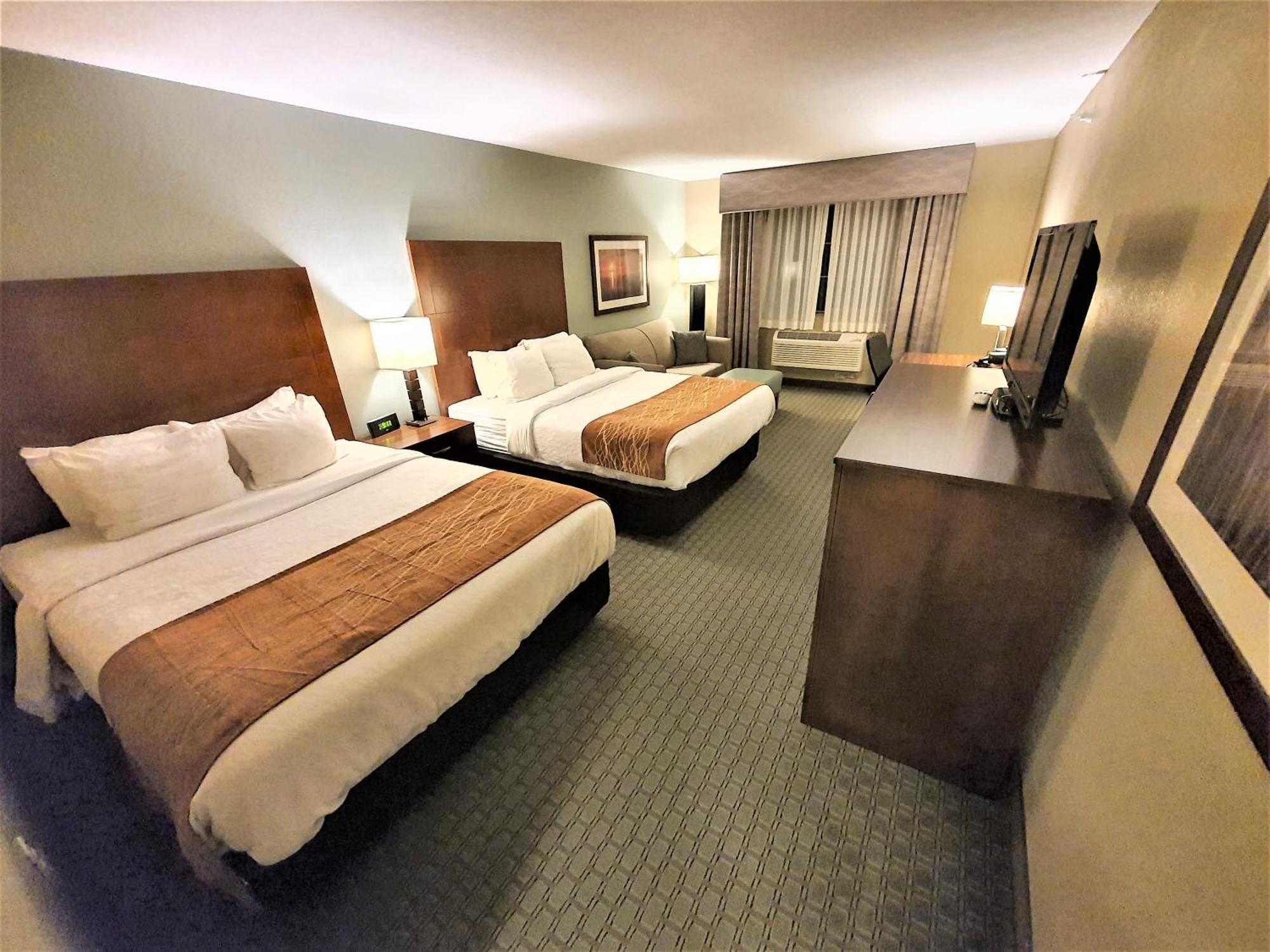 Amerivu Inn And Suites - Chisago City Екстериор снимка